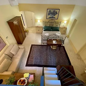 Bed & Breakfast Palazzo Dei Conti Di Eleganti